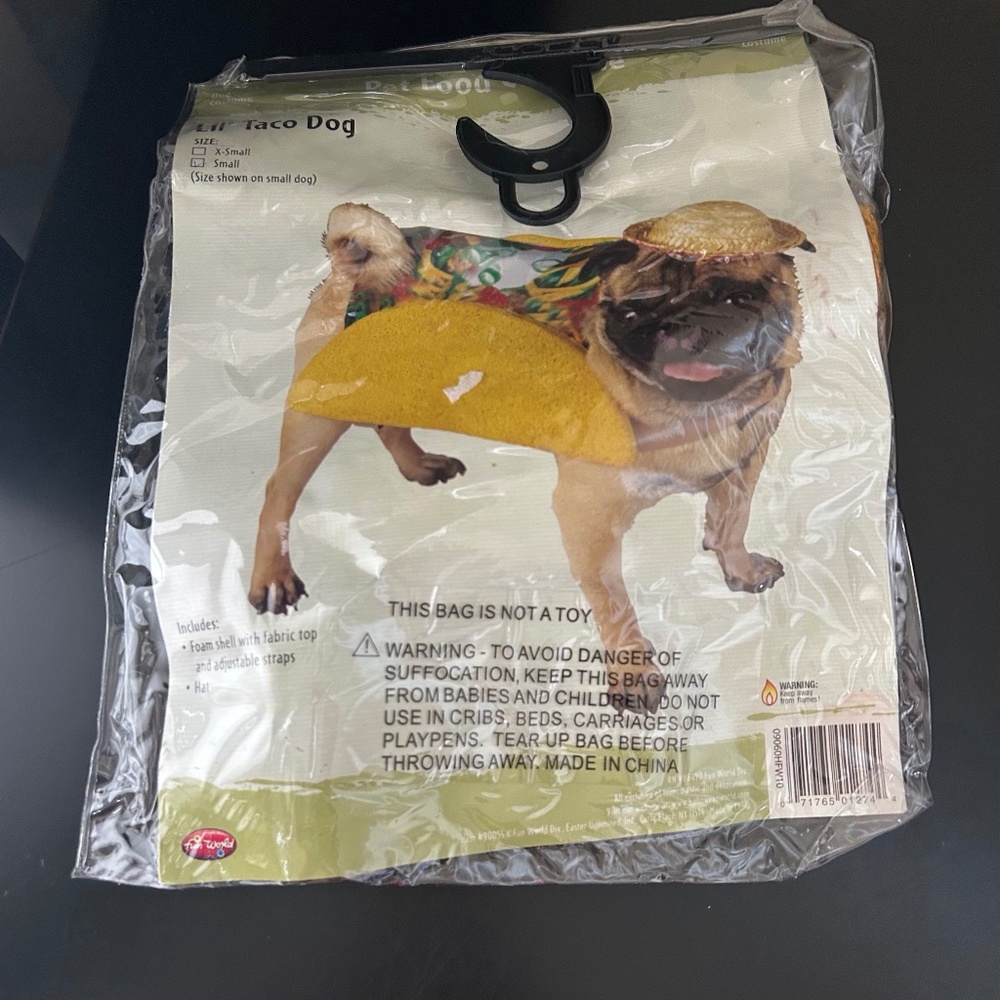 Taco Costume for Dogs. Size Small.NWOT